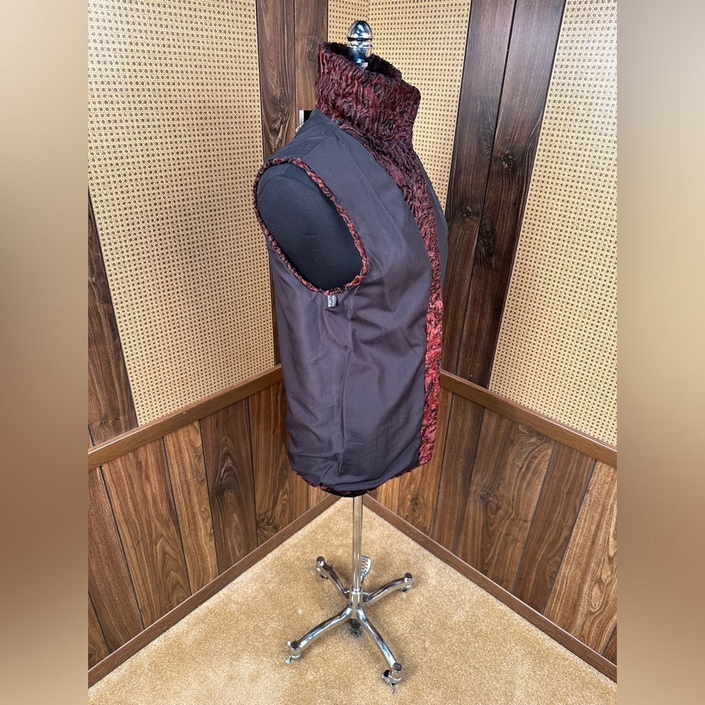 Vintage Robert Mann Furs Dyed Red Persian Lamb Fur Vest Jacket Coat Small - Picture 8 of 11